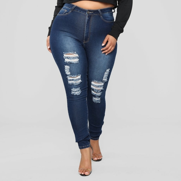 New Fashion Nova Distressed Jeans - Picture 3 of 8